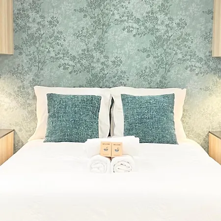 Guestready - Sleek Emerald Escape In The 13th Arr. Daire *